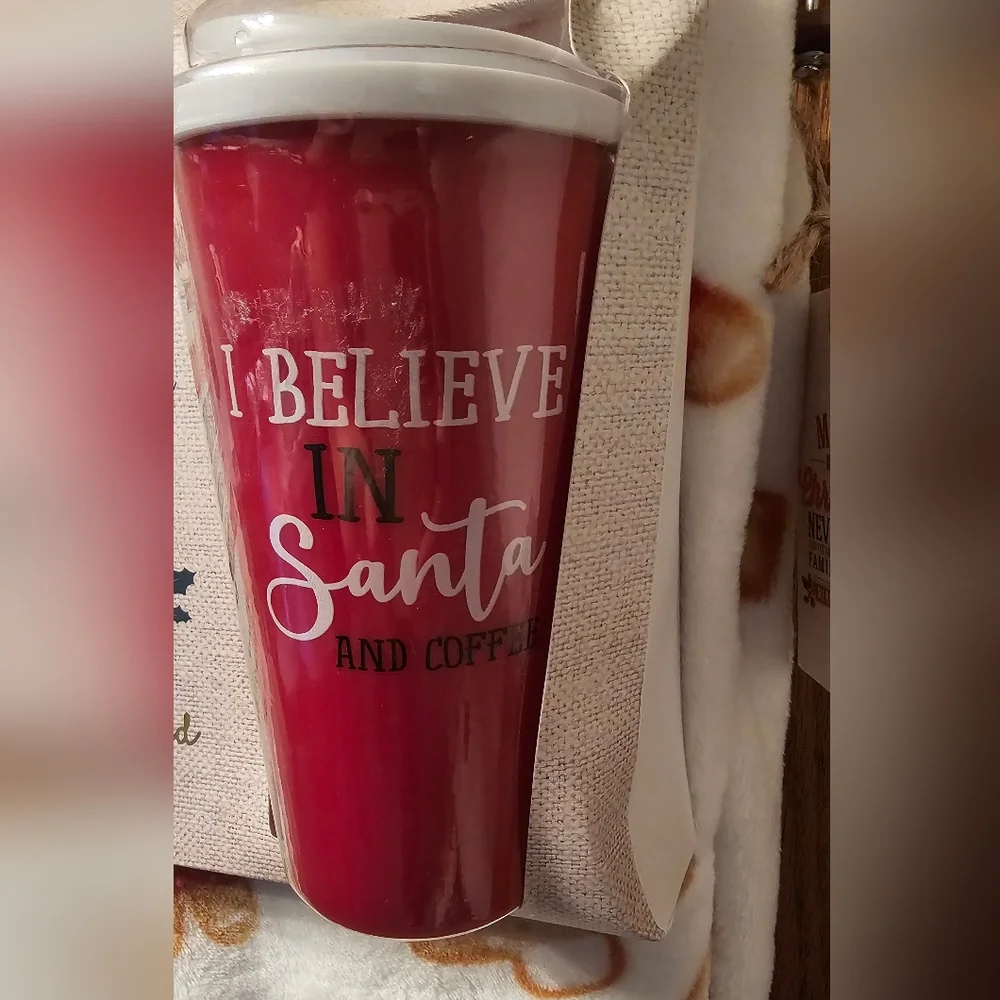 Christmas Gingerbread Blanket with Red Coffee Cup. NWT.